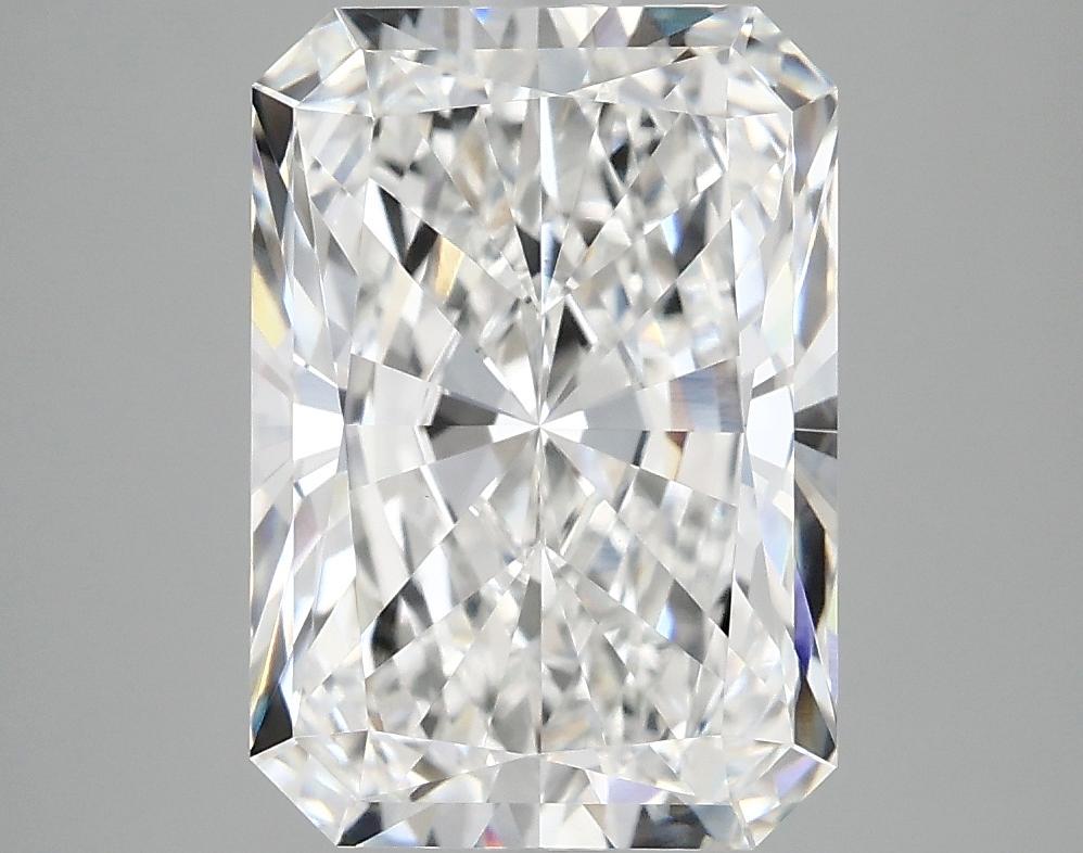 4.05 Carat Radiant Shaped Ideal Cut VVS2 IGI Certified Lab Grown Diamond