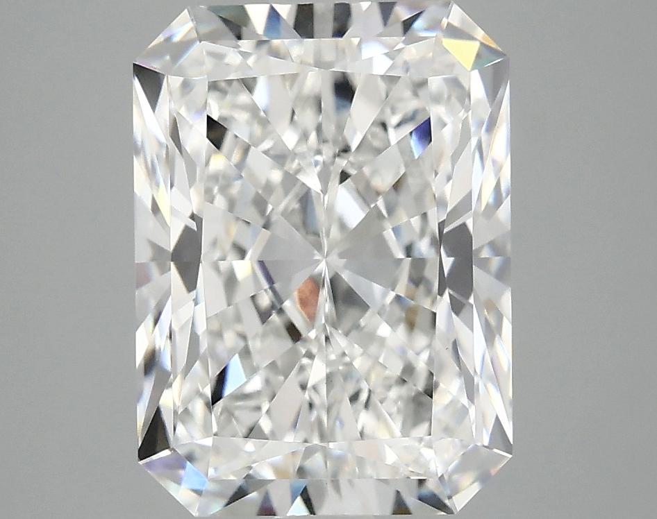 4.03 Carat Radiant Shaped Excellent Cut VS1 IGI Certified Lab Grown Diamond