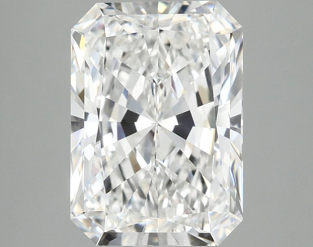 4.04 Carat Radiant Shaped Ideal Cut VVS2 IGI Certified Lab Grown Diamond