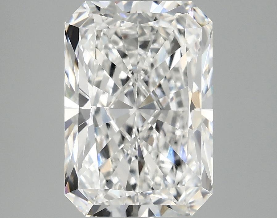 3.08 Carat Radiant Shaped Ideal Cut VVS2 IGI Certified Lab Grown Diamond