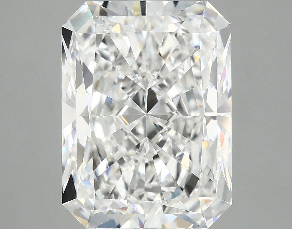 4.02 Carat Radiant Shaped Excellent Cut VS1 IGI Certified Lab Grown Diamond
