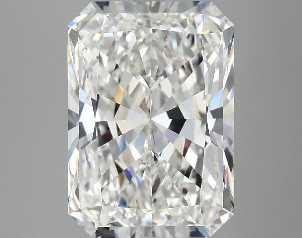 4.0 Carat Radiant Shaped Ideal Cut VVS2 IGI Certified Lab Grown Diamond