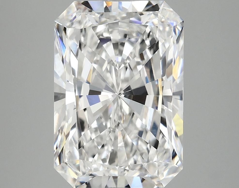 4.05 Carat Radiant Shaped Ideal Cut VVS2 IGI Certified Lab Grown Diamond