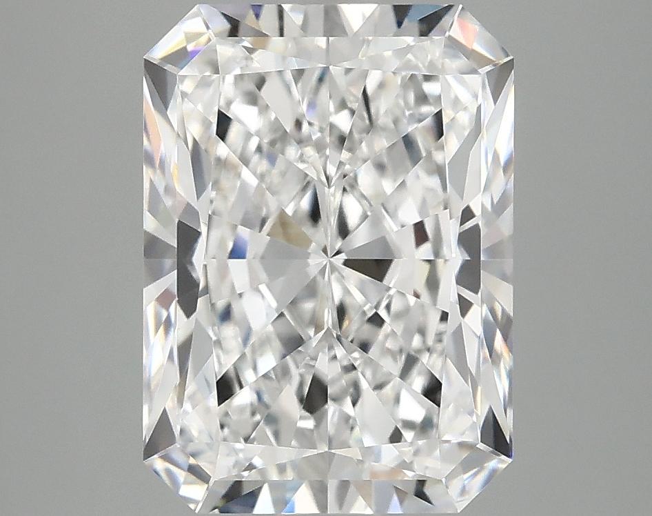 3.93 Carat Radiant Shaped Excellent Cut VVS2 IGI Certified Lab Grown Diamond