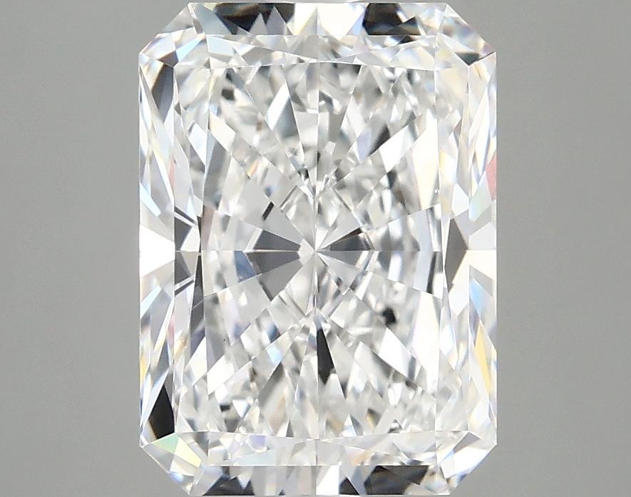 3.08 Carat Radiant Shaped Excellent Cut VS1 IGI Certified Lab Grown Diamond
