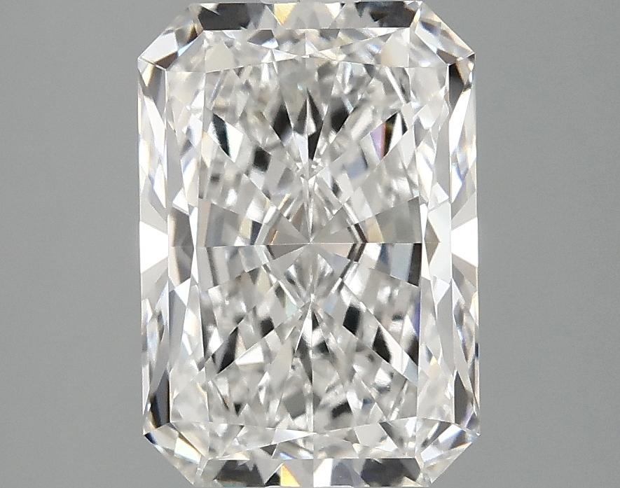 3.04 Carat Radiant Shaped Ideal Cut VVS2 IGI Certified Lab Grown Diamond