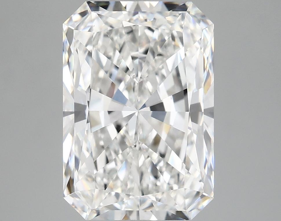 3.85 Carat Radiant Shaped Ideal Cut VVS2 IGI Certified Lab Grown Diamond