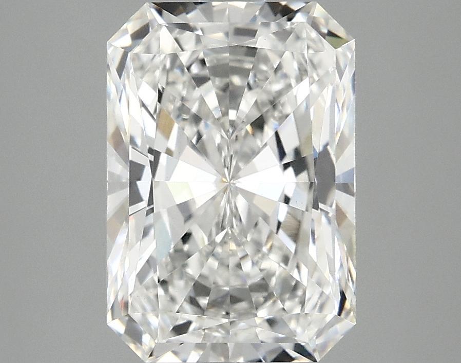 2.99 Carat Radiant Shaped Ideal Cut VVS2 IGI Certified Lab Grown Diamond