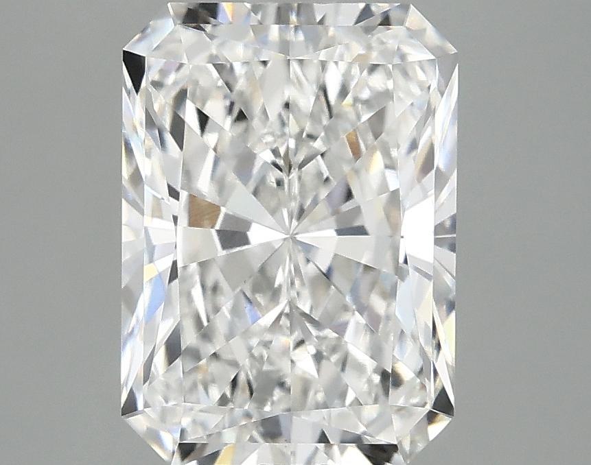 3.05 Carat Radiant Shaped Excellent Cut VS1 IGI Certified Lab Grown Diamond