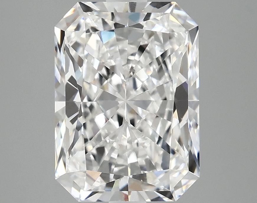 3.03 Carat Radiant Shaped Excellent Cut VVS2 IGI Certified Lab Grown Diamond