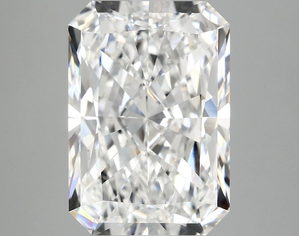 4.17 Carat Radiant Shaped Ideal Cut VVS2 IGI Certified Lab Grown Diamond