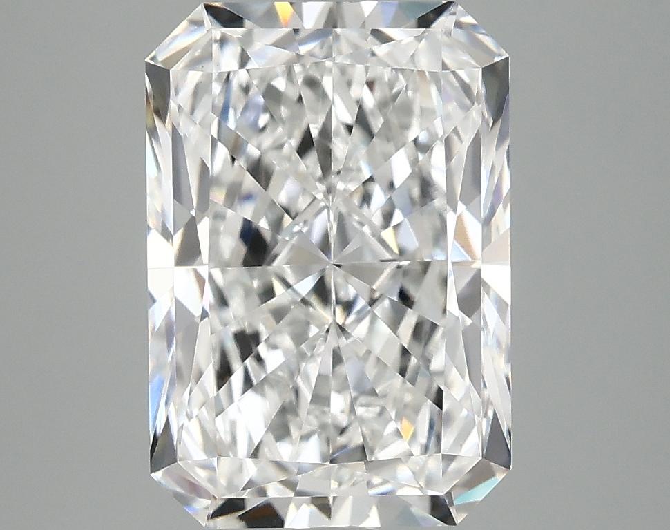 4.01 Carat Radiant Shaped Ideal Cut VVS2 IGI Certified Lab Grown Diamond