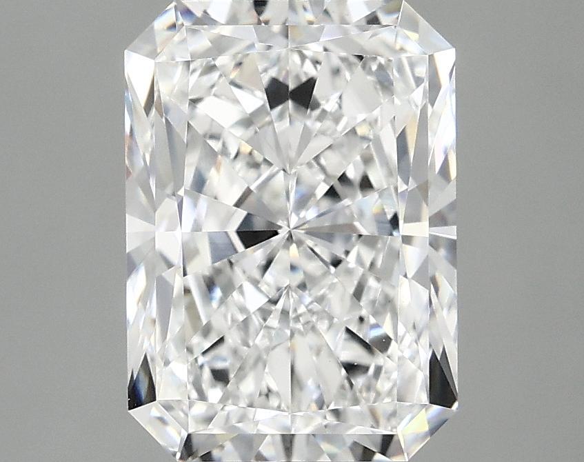2.97 Carat Radiant Shaped Ideal Cut VVS2 IGI Certified Lab Grown Diamond