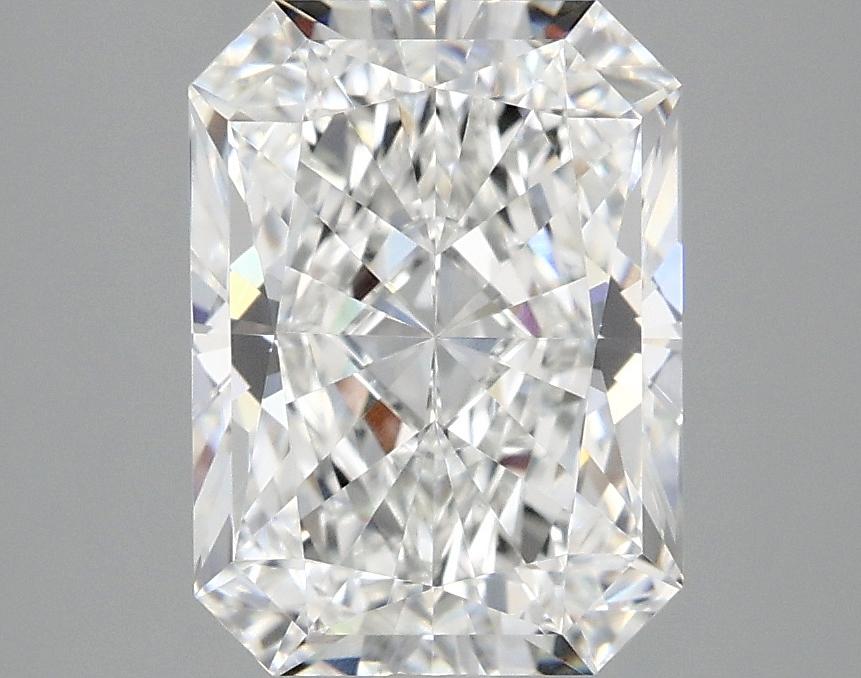 3.06 Carat Radiant Shaped Excellent Cut VVS2 IGI Certified Lab Grown Diamond