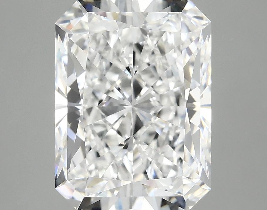 3.93 Carat Radiant Shaped Excellent Cut VVS2 IGI Certified Lab Grown Diamond