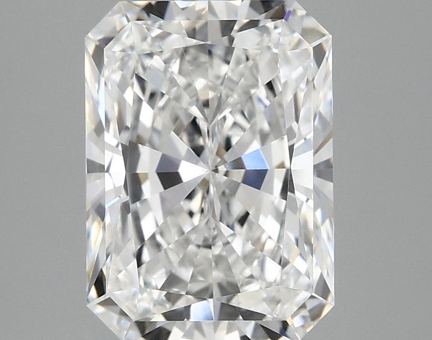 2.99 Carat Radiant Shaped Excellent Cut VVS2 IGI Certified Lab Grown Diamond