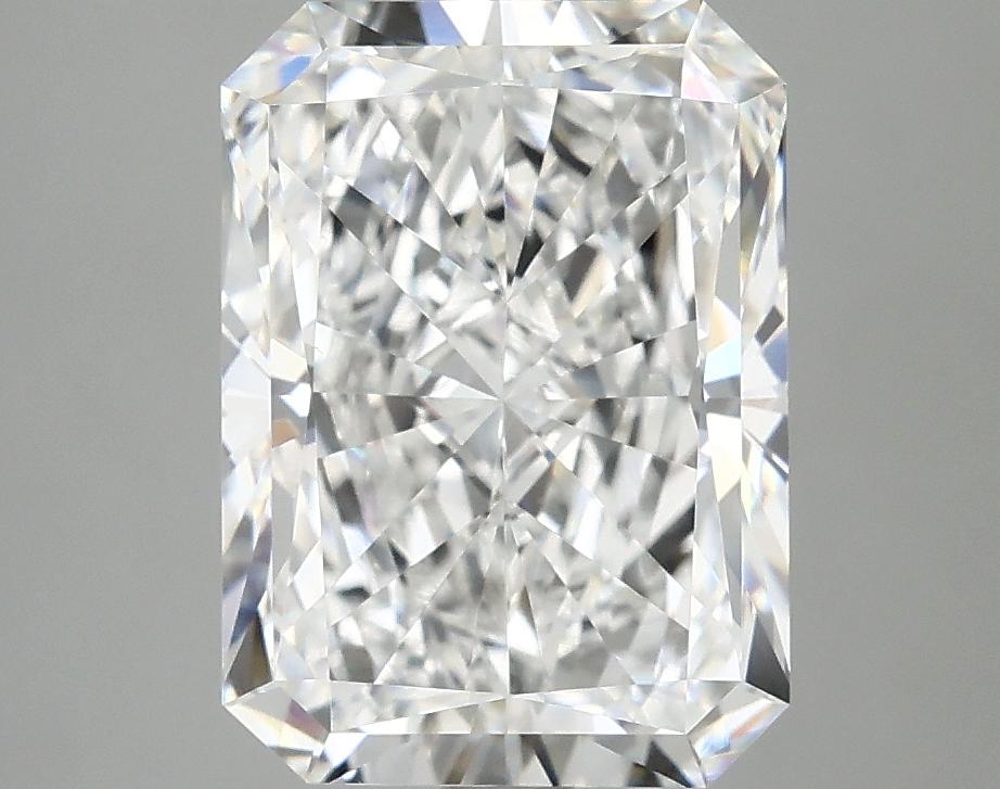 3.96 Carat Radiant Shaped Ideal Cut VVS2 IGI Certified Lab Grown Diamond