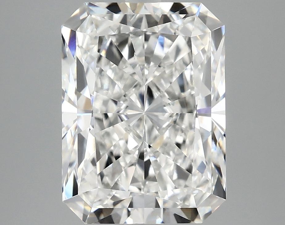 3.91 Carat Radiant Shaped Excellent Cut VS2 IGI Certified Lab Grown Diamond