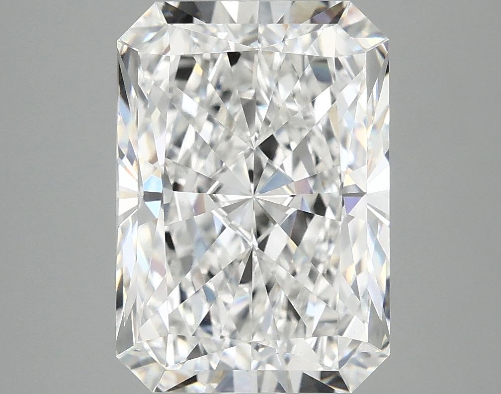 4.05 Carat Radiant Shaped Ideal Cut VVS2 IGI Certified Lab Grown Diamond