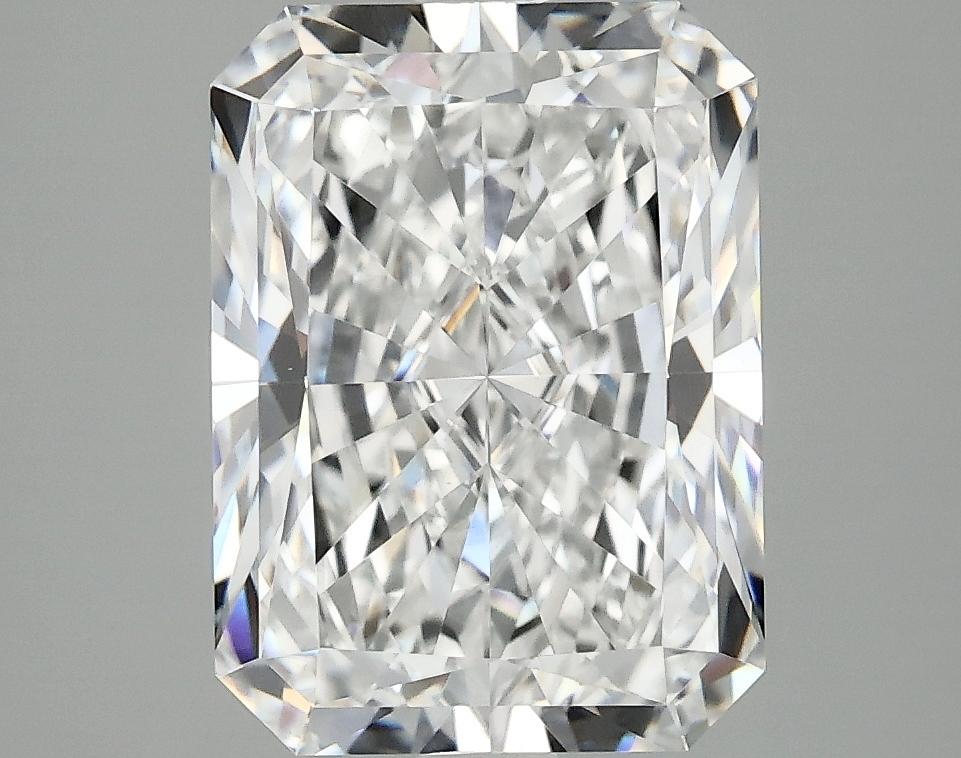 4.07 Carat Radiant Shaped Excellent Cut VVS2 IGI Certified Lab Grown Diamond