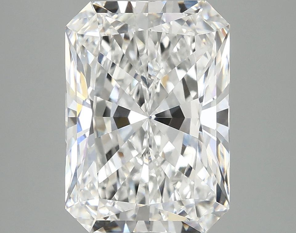 4.1 Carat Radiant Shaped Ideal Cut VVS2 IGI Certified Lab Grown Diamond