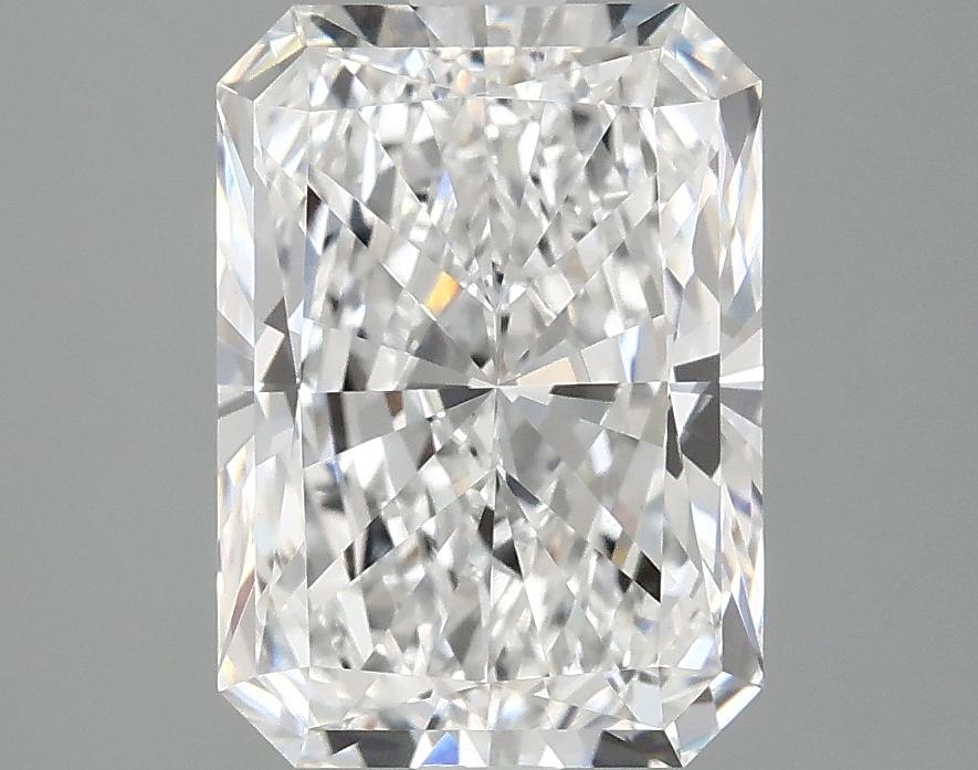3.09 Carat Radiant Shaped Ideal Cut VVS2 IGI Certified Lab Grown Diamond