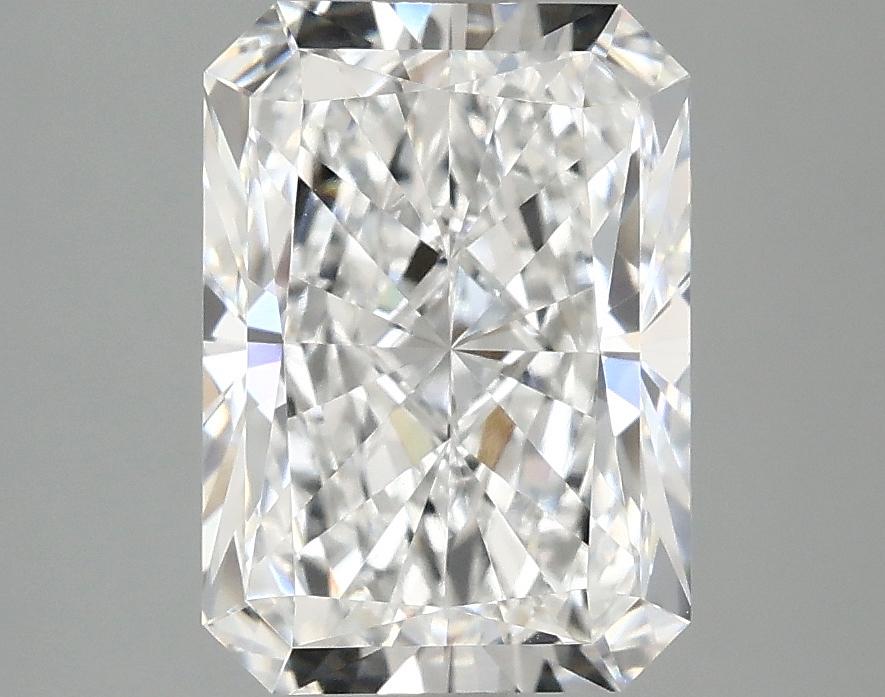 3.04 Carat Radiant Shaped Ideal Cut VVS2 IGI Certified Lab Grown Diamond