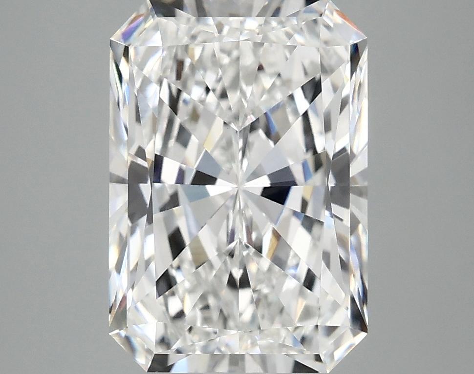 4.02 Carat Radiant Shaped Ideal Cut VVS2 IGI Certified Lab Grown Diamond