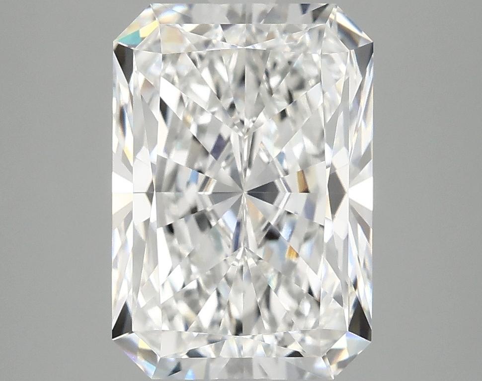 4.07 Carat Radiant Shaped Ideal Cut VVS2 IGI Certified Lab Grown Diamond