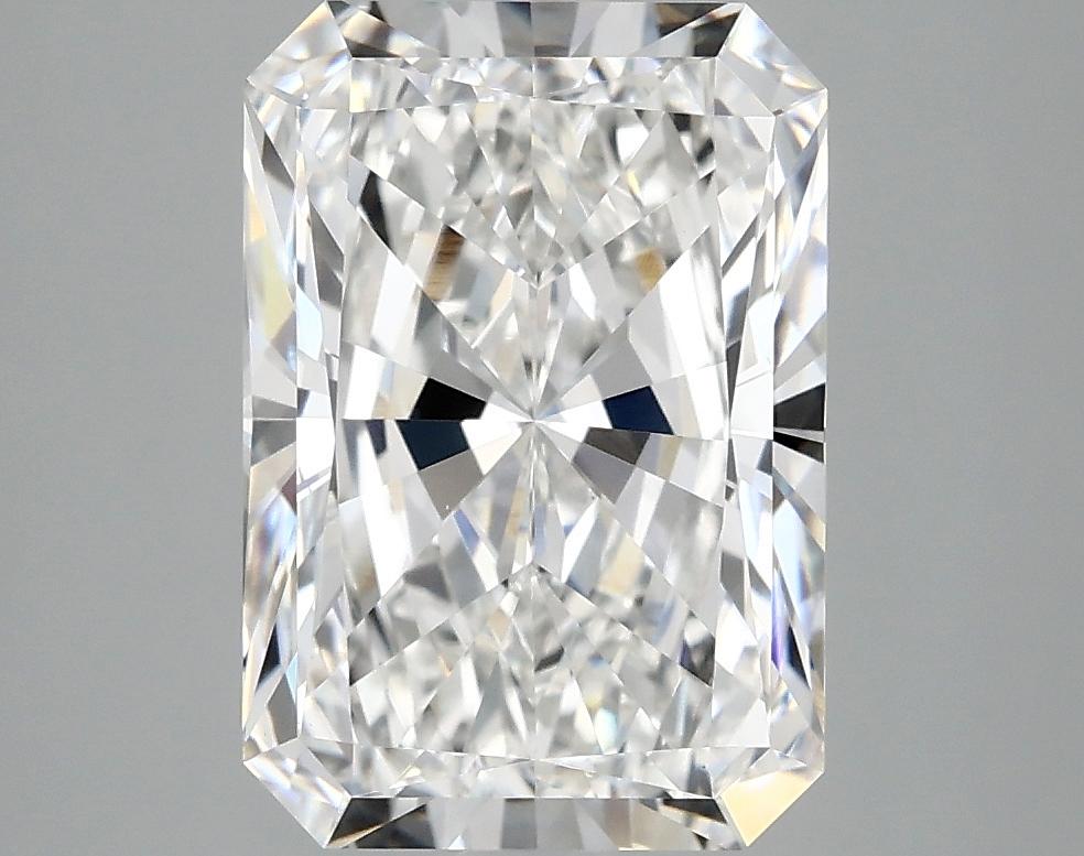 4.07 Carat Radiant Shaped Ideal Cut VVS2 IGI Certified Lab Grown Diamond