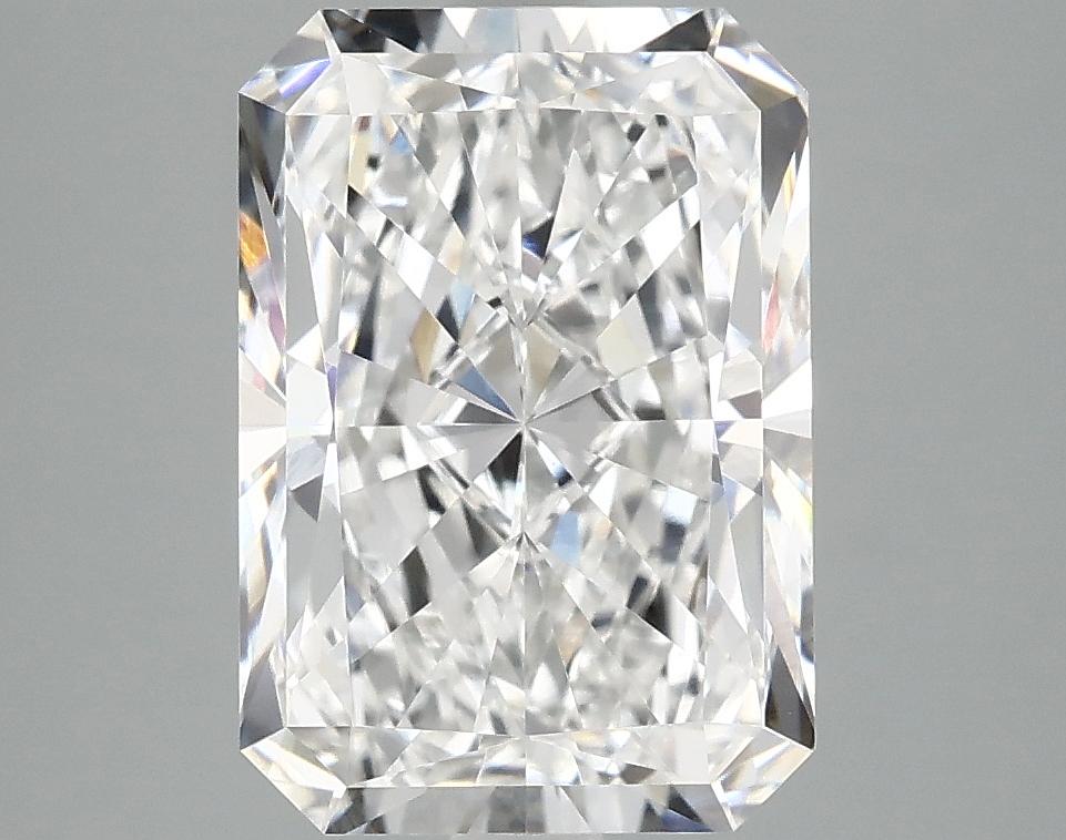 3.95 Carat Radiant Shaped Ideal Cut VVS2 IGI Certified Lab Grown Diamond