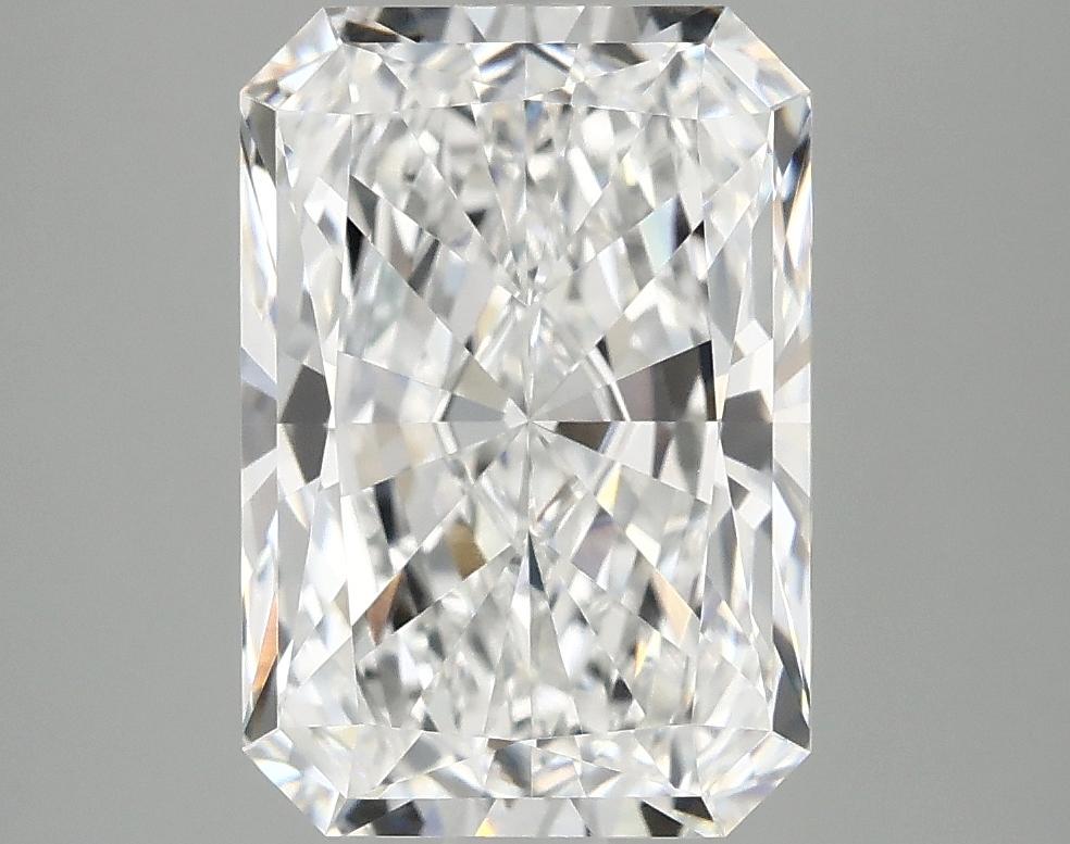 3.94 Carat Radiant Shaped Ideal Cut VVS2 IGI Certified Lab Grown Diamond