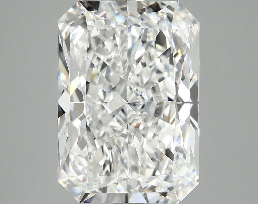 4.19 Carat Radiant Shaped Ideal Cut VVS2 IGI Certified Lab Grown Diamond