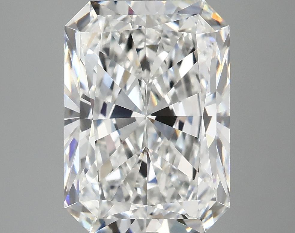 4.07 Carat Radiant Shaped Ideal Cut VVS2 IGI Certified Lab Grown Diamond