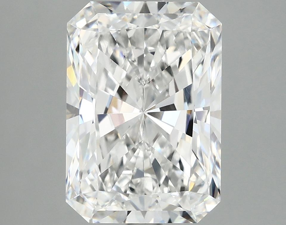 4.1 Carat Radiant Shaped Ideal Cut VVS2 IGI Certified Lab Grown Diamond