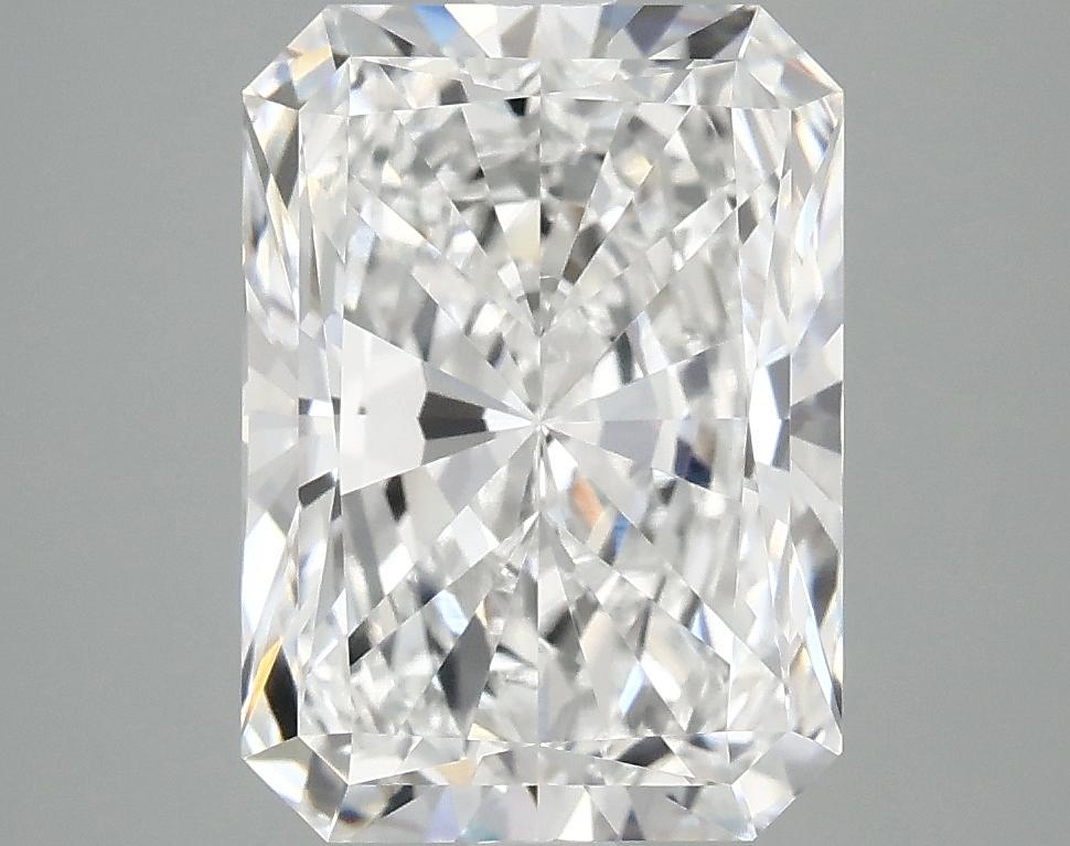 4.0 Carat Radiant Shaped Excellent Cut VS1 IGI Certified Lab Grown Diamond