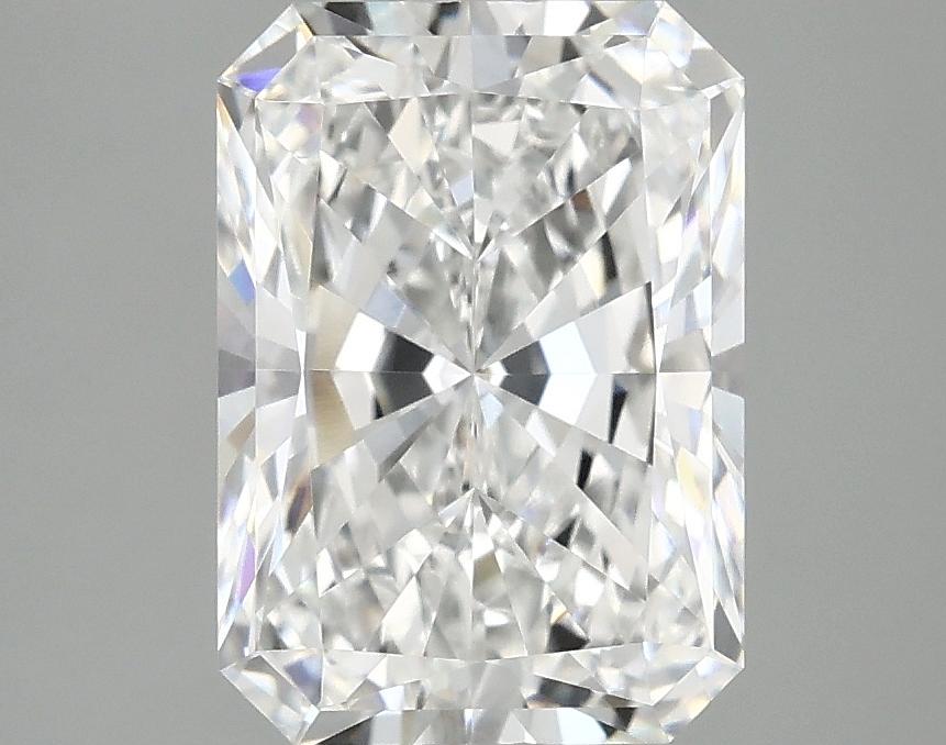3.09 Carat Radiant Shaped Ideal Cut VVS2 IGI Certified Lab Grown Diamond