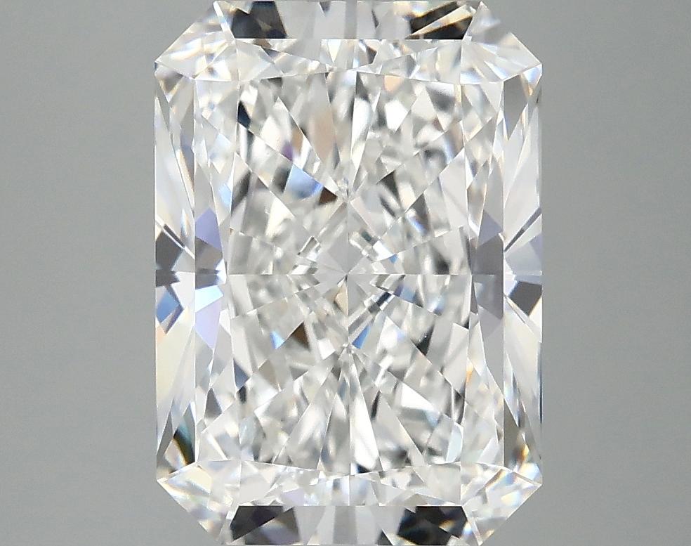 3.93 Carat Radiant Shaped Ideal Cut VVS2 IGI Certified Lab Grown Diamond