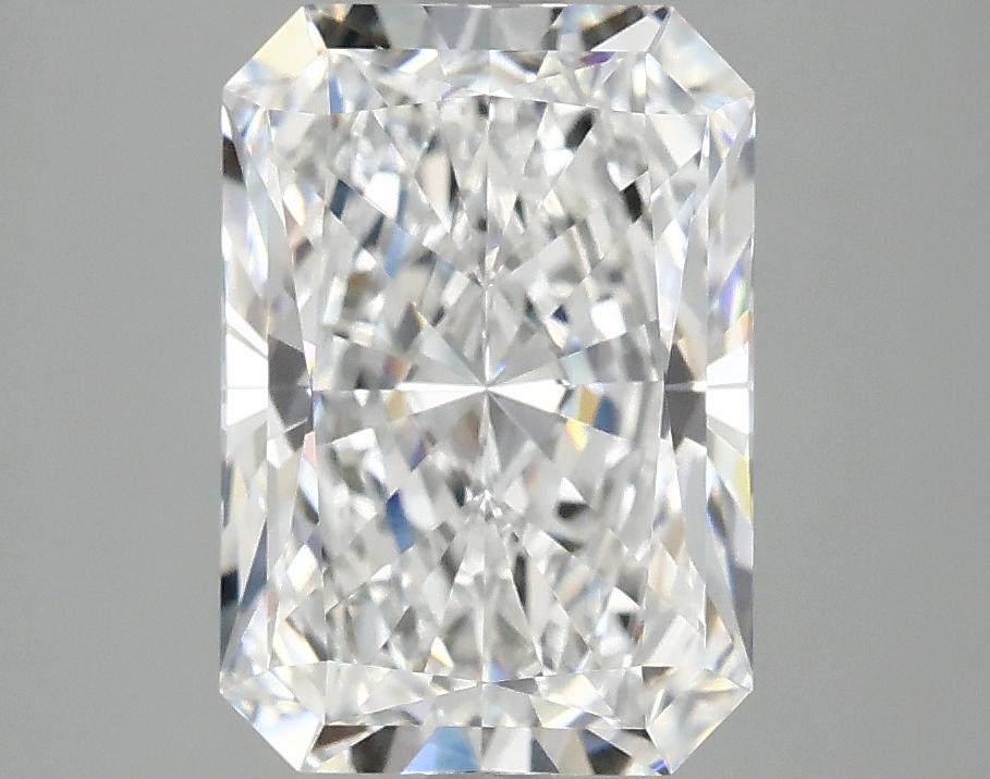 3.1 Carat Radiant Shaped Ideal Cut VVS2 IGI Certified Lab Grown Diamond