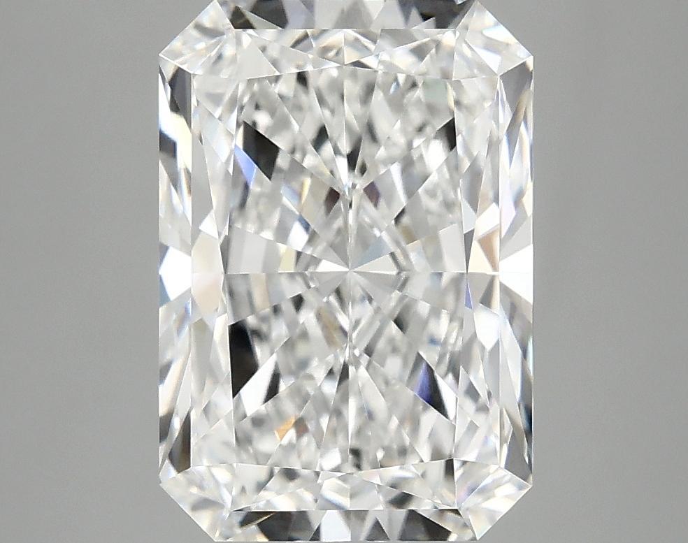 4.07 Carat Radiant Shaped Ideal Cut VVS2 IGI Certified Lab Grown Diamond