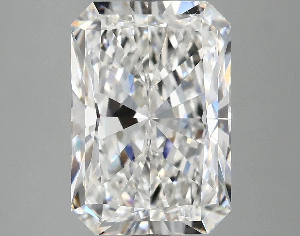 3.96 Carat Radiant Shaped Ideal Cut VVS2 IGI Certified Lab Grown Diamond
