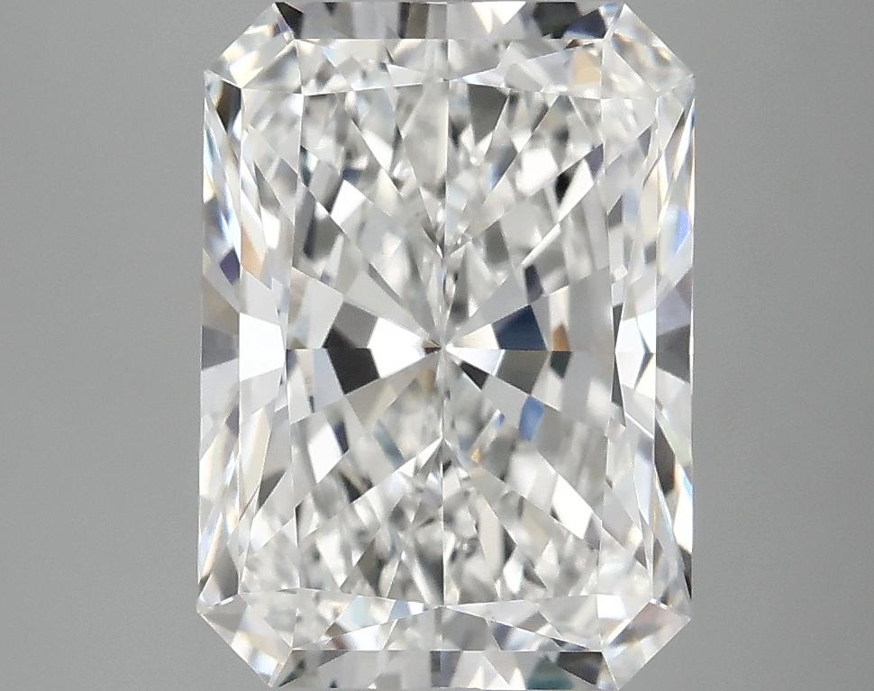 4.19 Carat Radiant Shaped Excellent Cut VVS2 IGI Certified Lab Grown Diamond