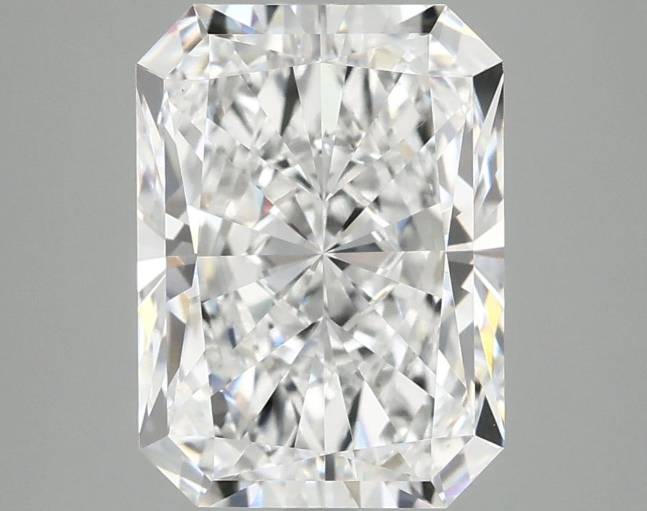 3.97 Carat Radiant Shaped Excellent Cut VS1 IGI Certified Lab Grown Diamond