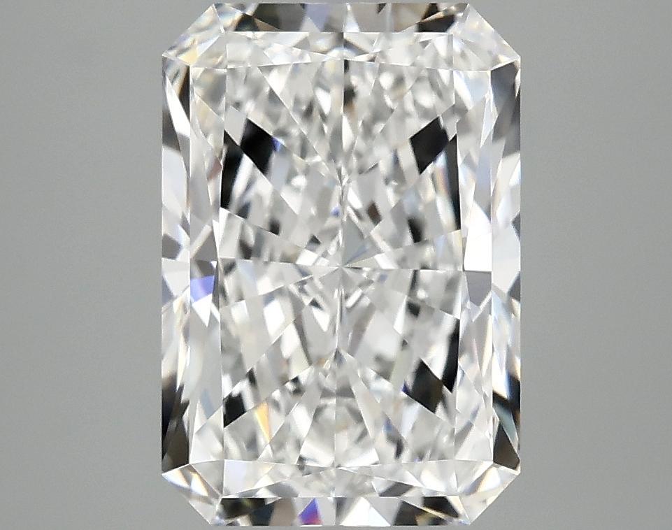 3.67 Carat Radiant Shaped Ideal Cut VS1 IGI Certified Lab Grown Diamond