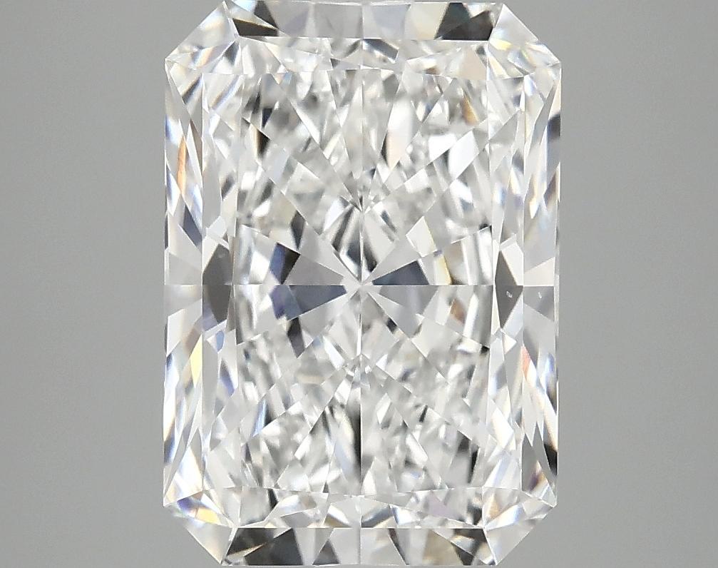 4.09 Carat Radiant Shaped Ideal Cut VVS2 IGI Certified Lab Grown Diamond