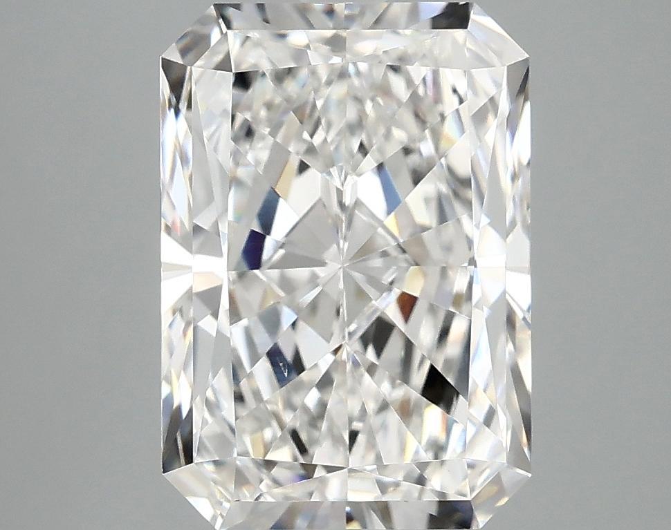 3.92 Carat Radiant Shaped Ideal Cut VS1 IGI Certified Lab Grown Diamond