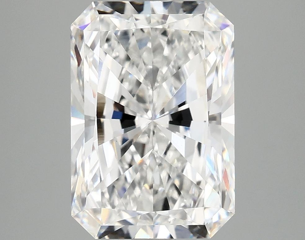 3.96 Carat Radiant Shaped Ideal Cut VVS2 IGI Certified Lab Grown Diamond