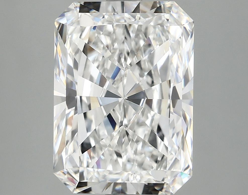 4.04 Carat Radiant Shaped Excellent Cut VVS2 IGI Certified Lab Grown Diamond