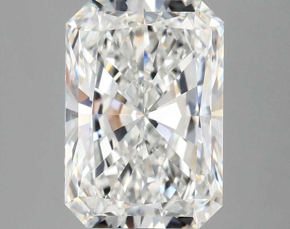 4.09 Carat Radiant Shaped Ideal Cut VVS2 IGI Certified Lab Grown Diamond