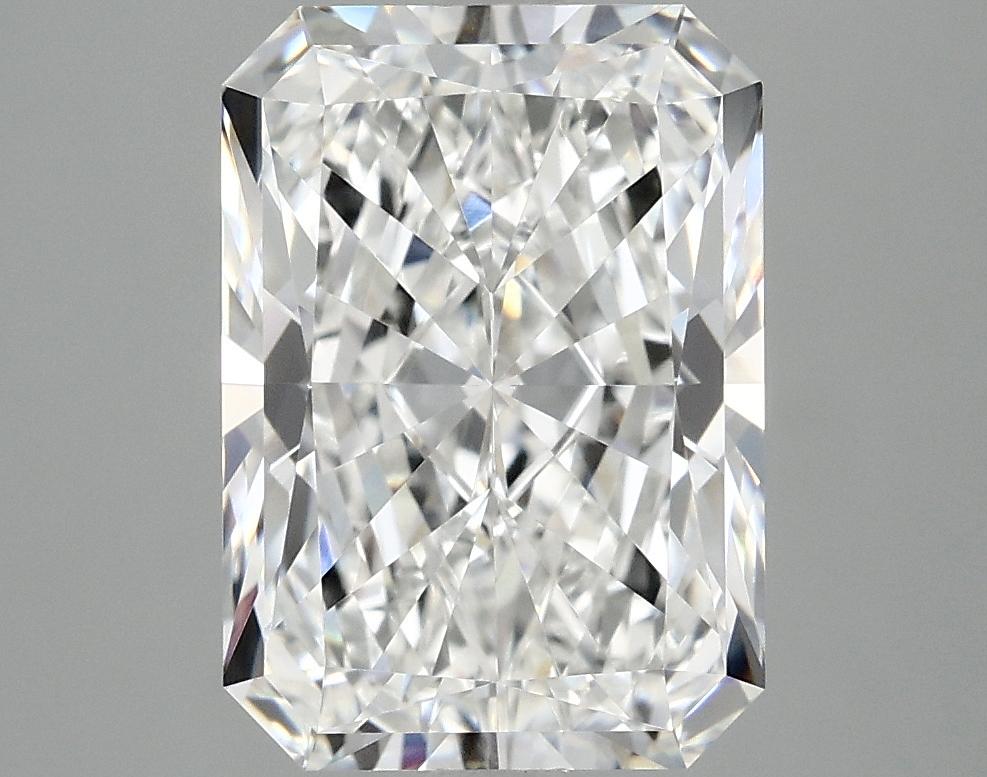 4.07 Carat Radiant Shaped Ideal Cut VVS2 IGI Certified Lab Grown Diamond